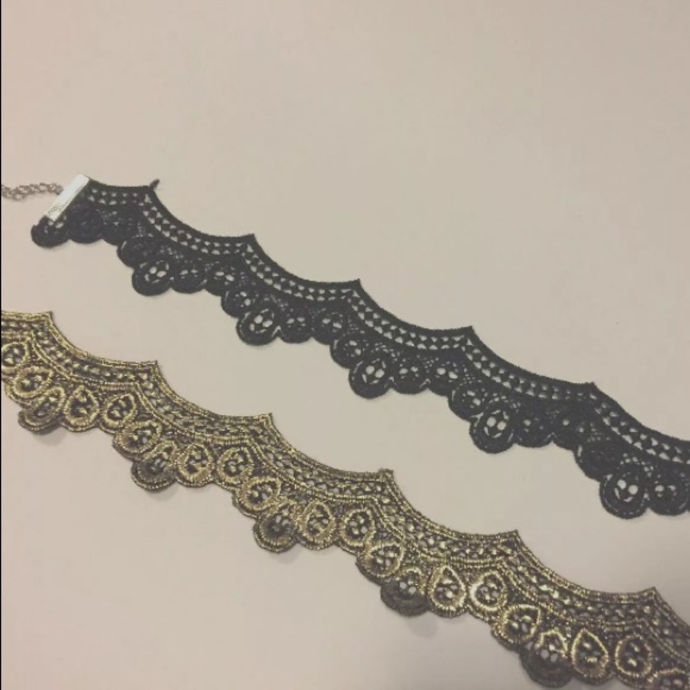 Embroidered metallic brocade choker gold silver